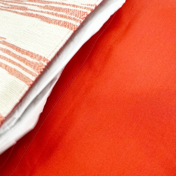 Roberta Roller Rabbit Clutch with Suede Tassel NEW - Picture 3 of 5